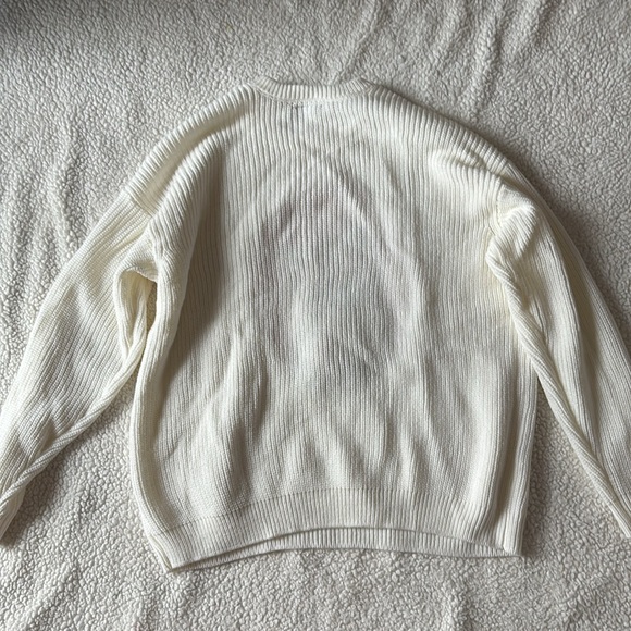 Hot Topic Cream Sweater with Cat Design - Picture 7 of 7